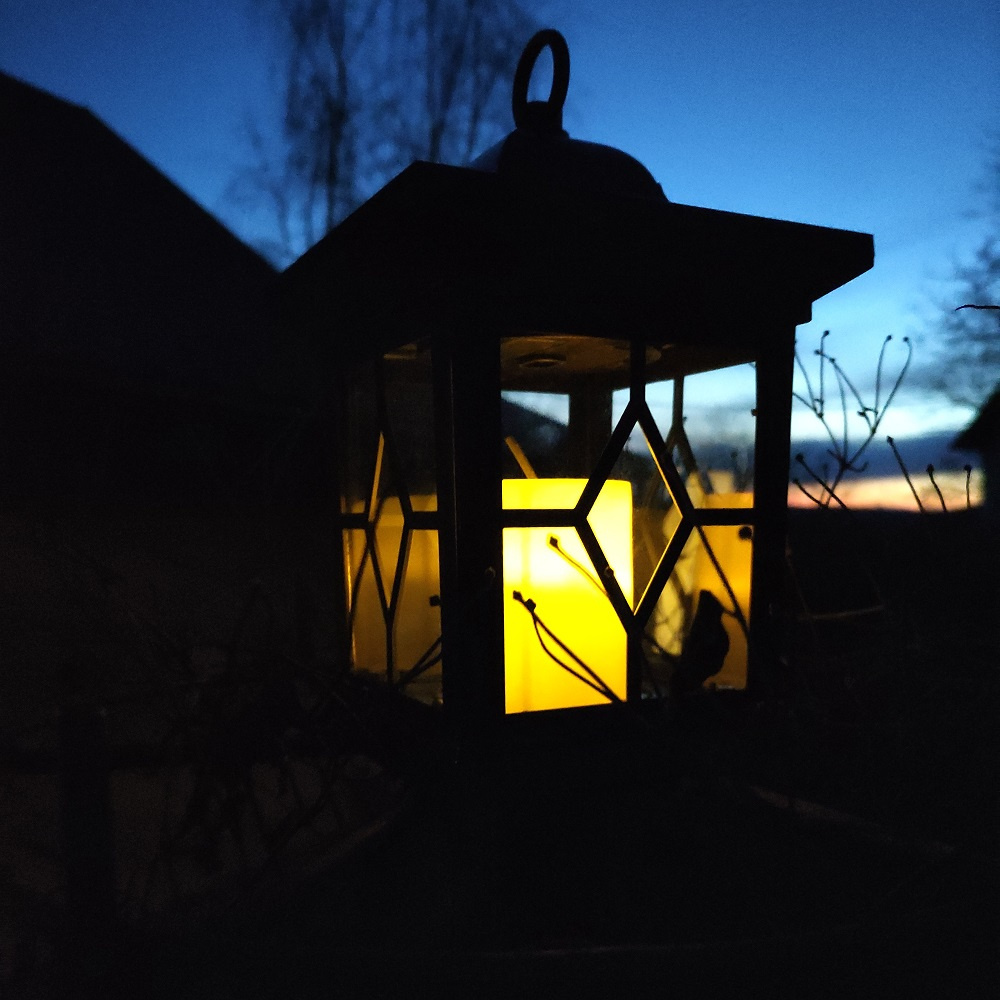 Lampa ogrodowa solarna Efekt Płomienia Latarenka