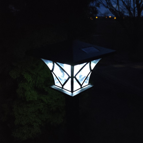 Lampa ogrodowa solarna LATARNIA WYSOKA 150 cm 2w1 Lampa ogrodowa solarna LATARNIA WYSOKA 150 cm 2w1