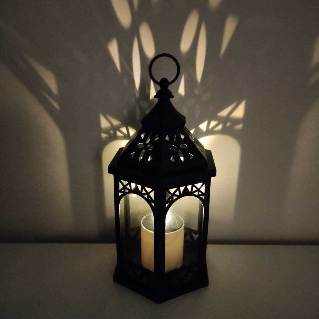 Latarenka Lampion Lampa solarna LED efekt świeczki Czarna