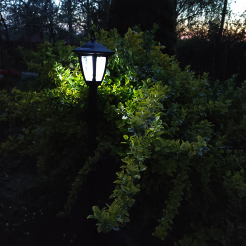 Lampa ogrodowa solarna LATARNIA Wysoka 90 cm Czarna Lampa ogrodowa solarna LATARNIA Wysoka 90 cm Czarna